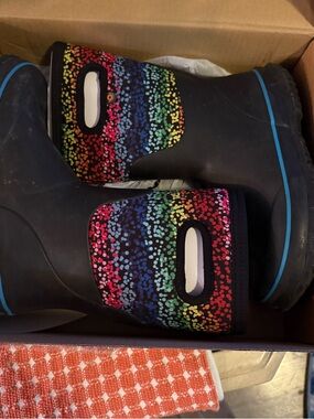 Kids Waterproof Rainbow Dot Handled Boots - Black